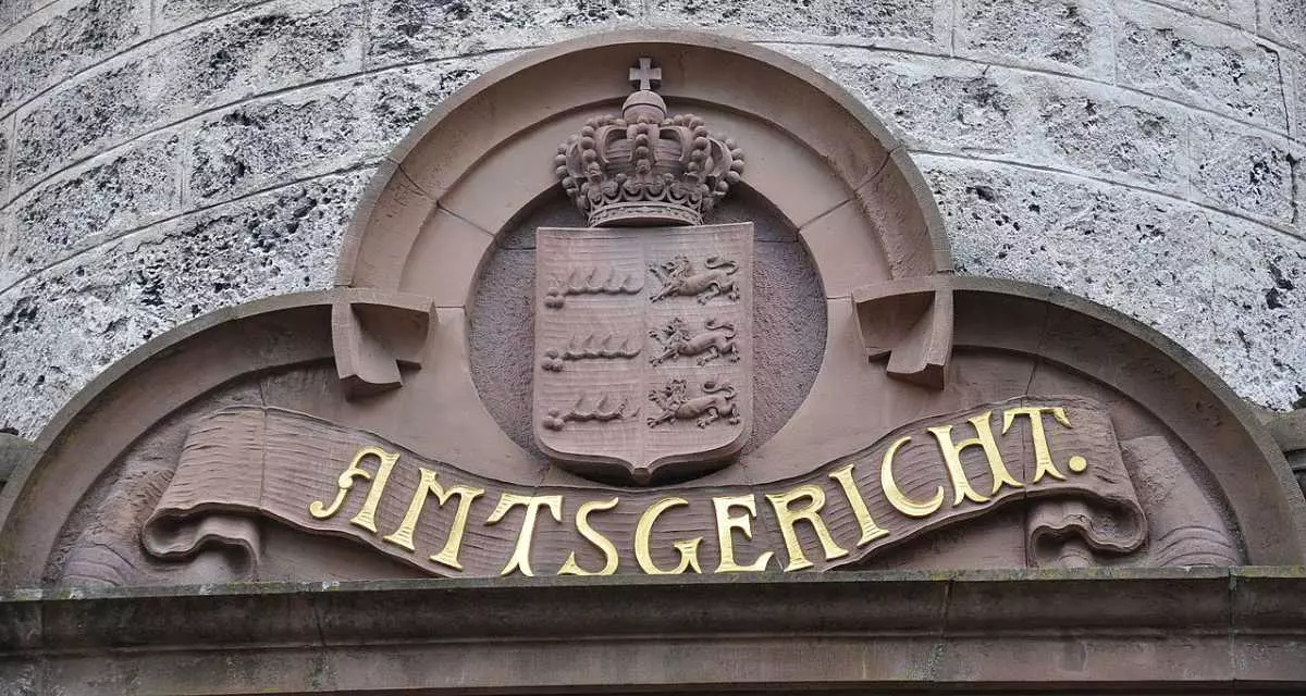 Landgericht in Bad Urach. Foto: Wikimedia (CC BY 4.0) | Andreas Praefcke